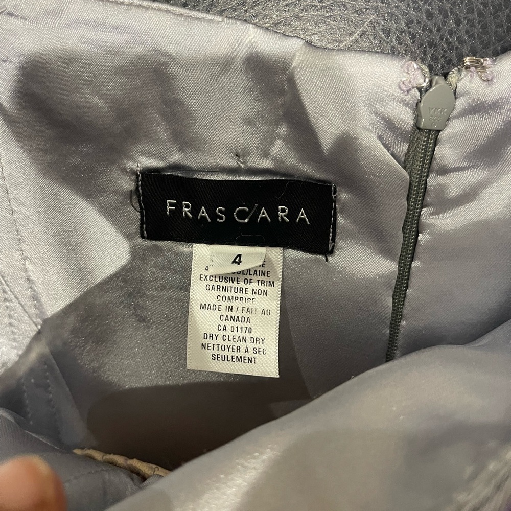 Gown - Picture 3 of 3